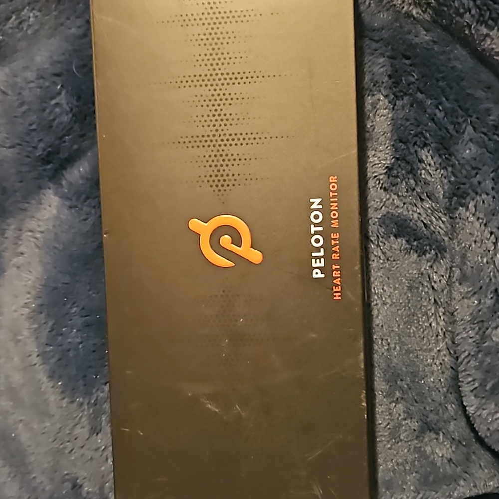 BRAND NEW IN BOX Bluetooth HR moniter